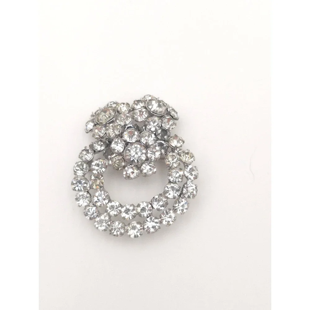 VTG Adele Simpson Clear Crystal Rhinestone Layered Wreath Brooch Pin Signed‎